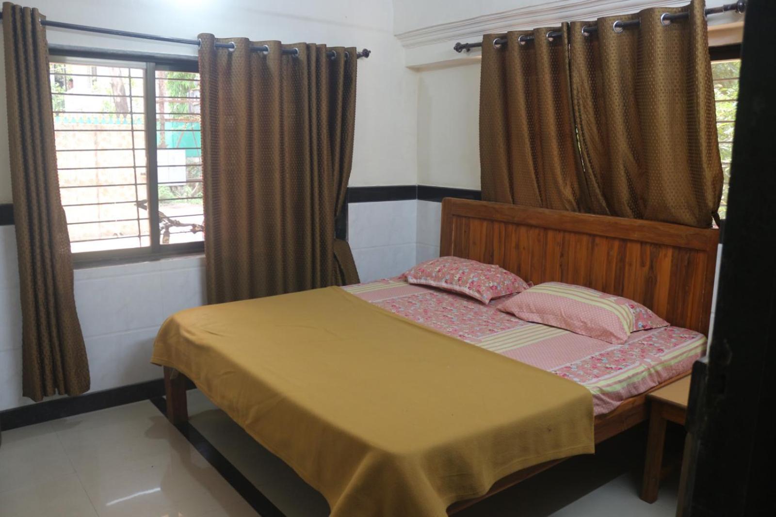 Hotel Phoenix Lonavala Kültér fotó