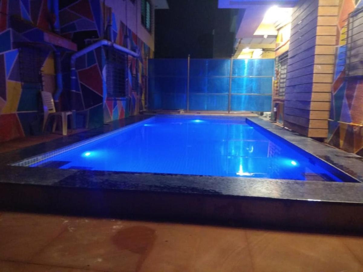 Hotel Phoenix Lonavala Kültér fotó